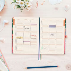 Agenda Finocam Design Setmana Vista Horitzontal 2027 Castell&agrave; Flora