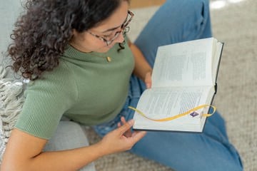 Punt de Llibre met&agrave;l&middot;lic + Cinta Seashells