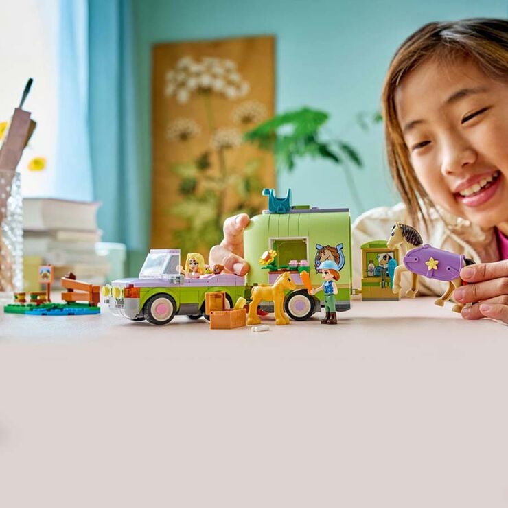 LEGO® LEGO Friends Remolc per a Cavall i Poltre 42695