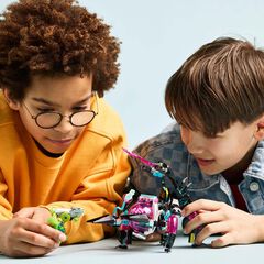LEGO® DREAMZzz Mateo vs. Meca amb Cibercervell 71495