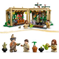 LEGO® Harry Potter TM Castillo de Hogwarts™: Clase de Herbología 76445