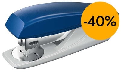 Grapadora Petrus 210 25 hojas azul