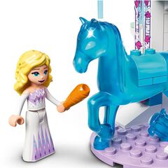 LEGO® Disney Elsa y el Establo de Hielo de Nokk 43209