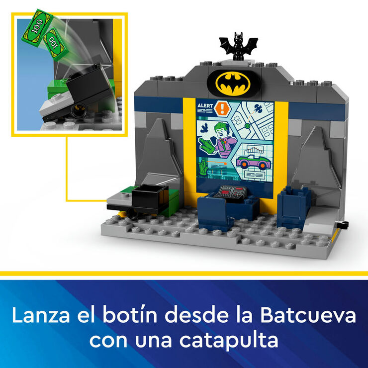 LEGO® Super Heroes Batcueva con Batman™, Batgirl™ y The Joker™ 76272