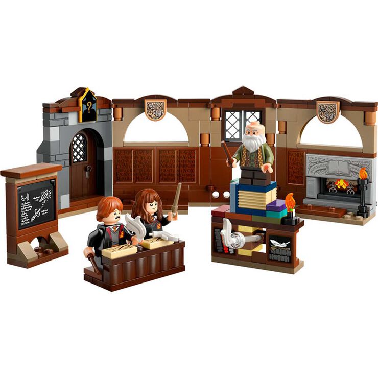 LEGO® Harry Potter TM Castell de Hogwarts™: Classe d'Encanteris 76442