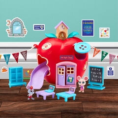 Mouse in the house el cole red apple