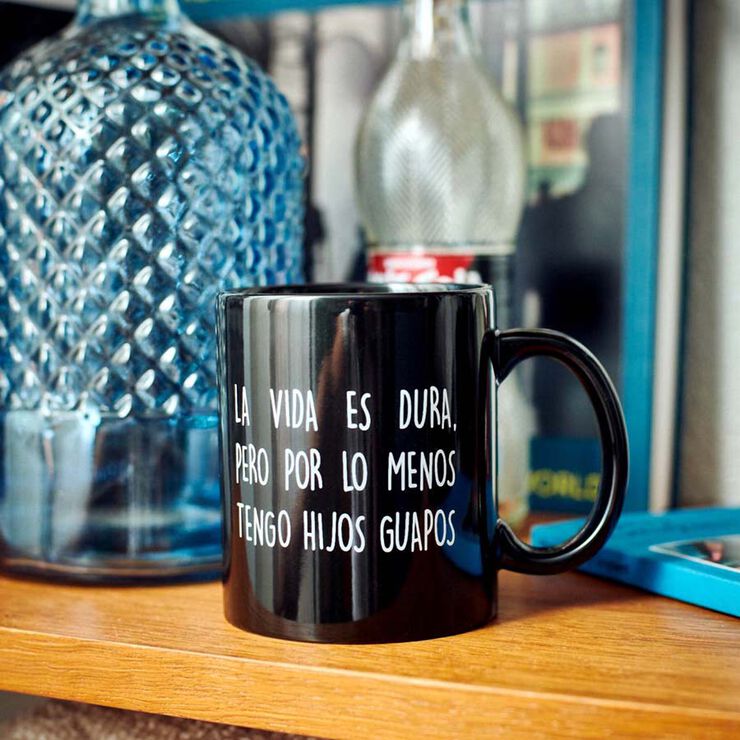 Tassa ''Por lo menos tengo hijos guapos''
