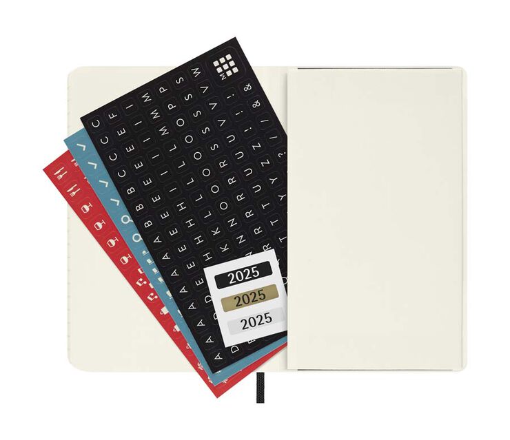 Agenda Moleskine 12m día/pág 2025 Pocket negro