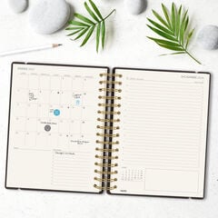 Agenda Finocam Haiku Dia P&agrave;gina 2027 Castell&agrave; Negre