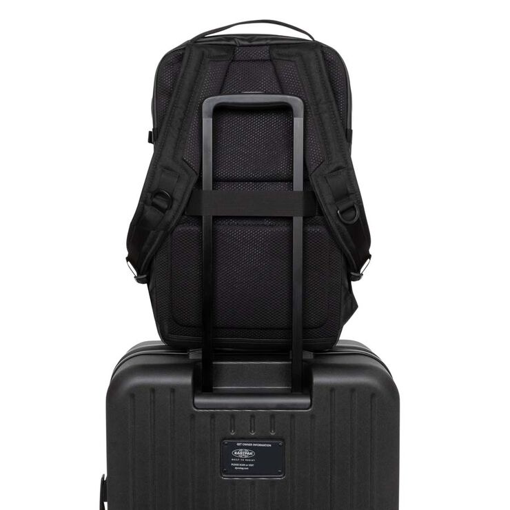 Motxilla Tècnica Eastpak Tecum M Rip black