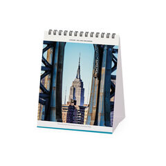 Calendario Legami 12x14,5 Sobremesa New York Multiling&uuml;e 2027