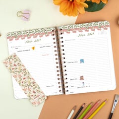 Agenda Finocam Marta BGE D&iacute;a P&aacute;gina 2027 Catal&aacute;n Rosa
