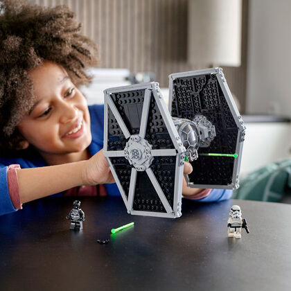 LEGO® Star Wars Caza TIE Imperial 75300