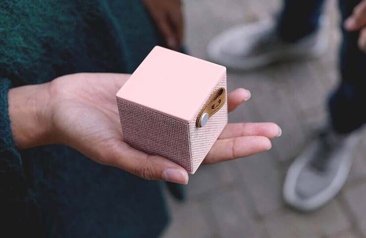 Altavoz Fresh n Rebel Bluetooth Fresh Cube rosa