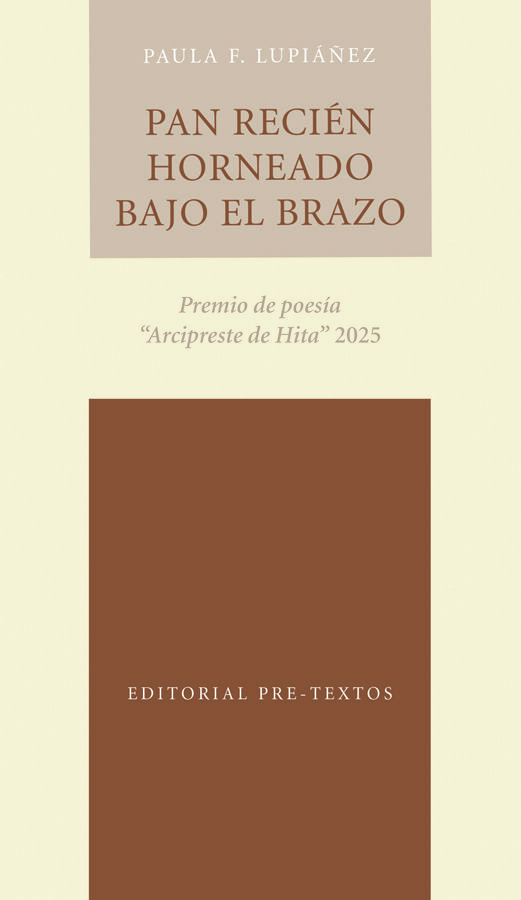 Pan reci&eacute;n horneado bajo el brazo