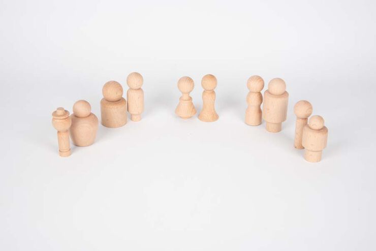 Figures comunitat fusta natural