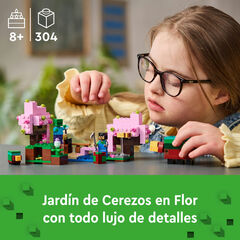 LEGO® Minecraft El Jardí de Cirerers en Flor 21260