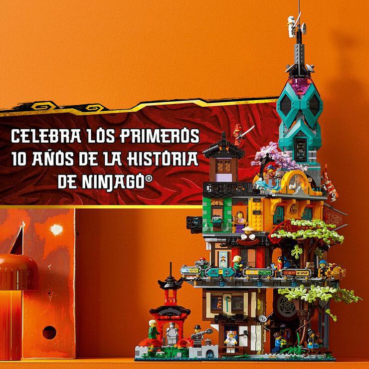 LEGO® Ninjago Jardines de la Ciudad 71741