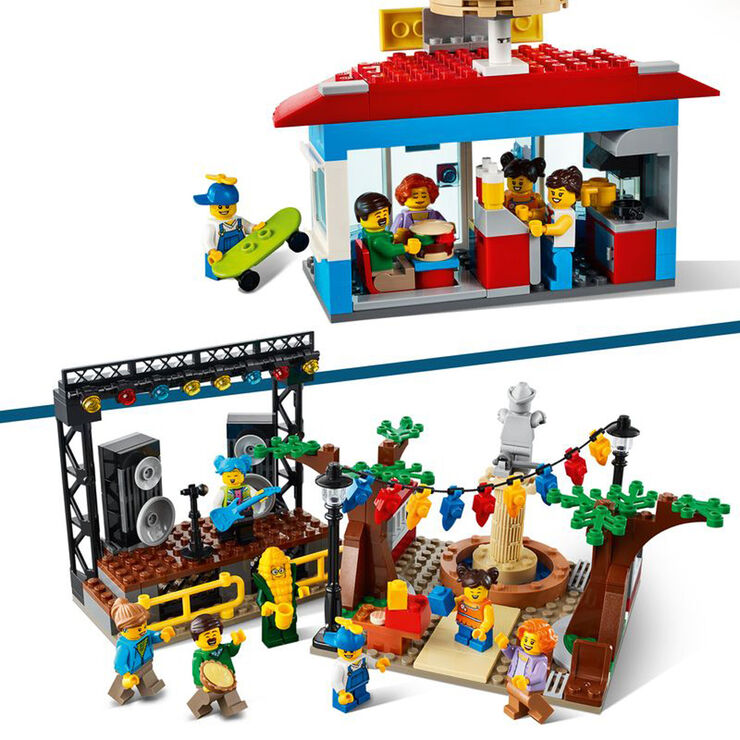 LEGO® City Plaza Mayor 60271