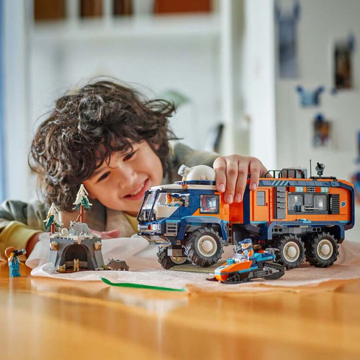 LEGO® City Laboratorio Científico Móvil de los Exploradores Árticos 60471