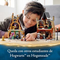 LEGO® Harry Potter Visita la Aldea de Hogsmeade™76388