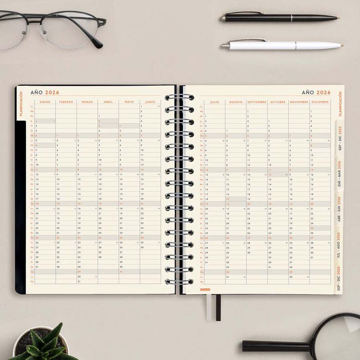 Agenda Finocam 16 mesos Tempus 1/4 setm/vista vertical cas 2025-26 negre
