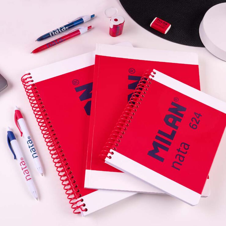 Libreta A4 48 hojas liso Milan Nata 624 rosa