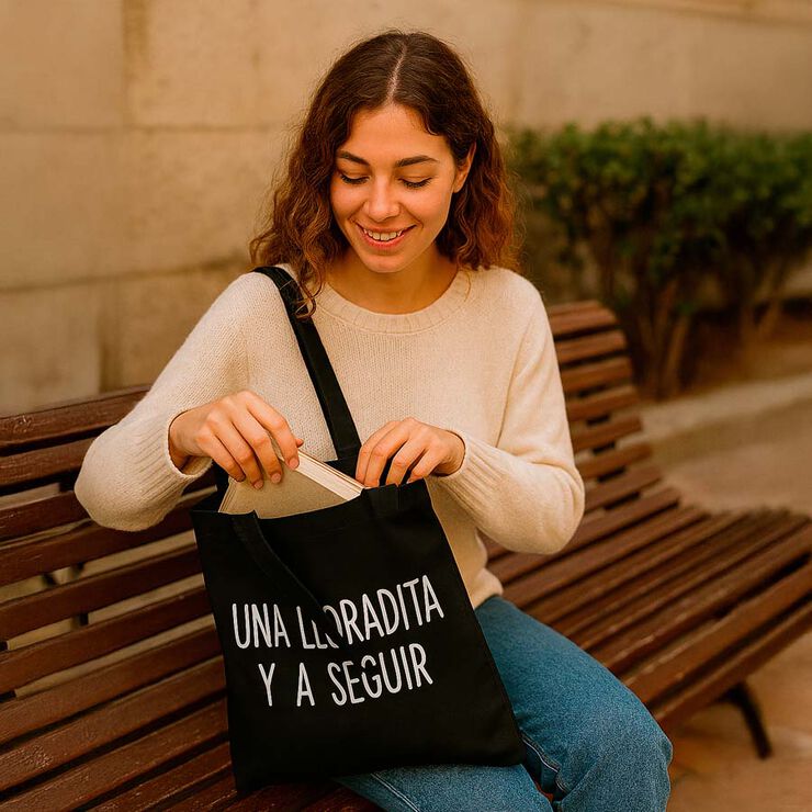 Tote bag ''Una lloradita y a seguir''