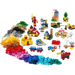 LEGO® Classic 90 anys de joc 11021