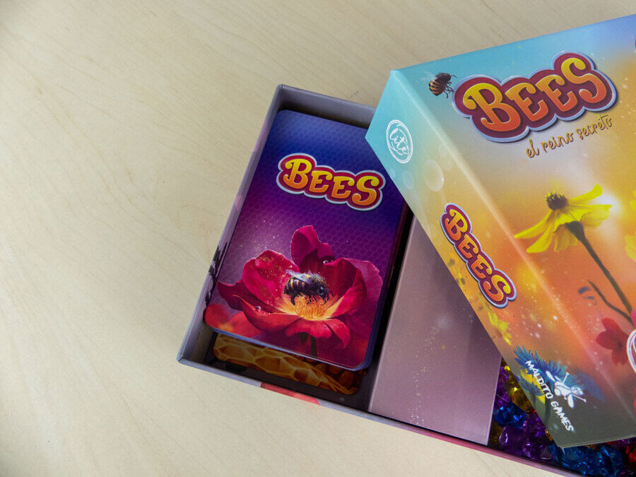 Bees - El Reino Secreto