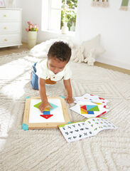 Laberinto y tangram de madera