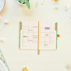 Agenda Finocam Design Semana Vista Horizontal 2027 Catal&aacute;n Lema