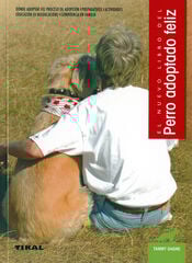 Perro adoptado feliz Perro adoptado feliz