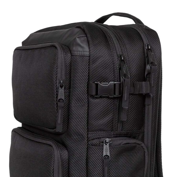 Mochila PC Eastpak CNNCT Office Coat Black