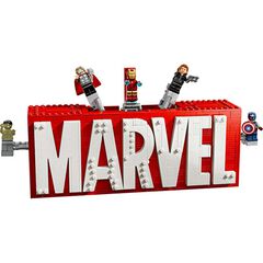 LEGO® Super Heroes Logotip MARVEL i Minifigures 76313