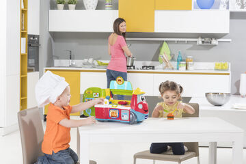 Chicco Food truck interactiva castellano / inglés