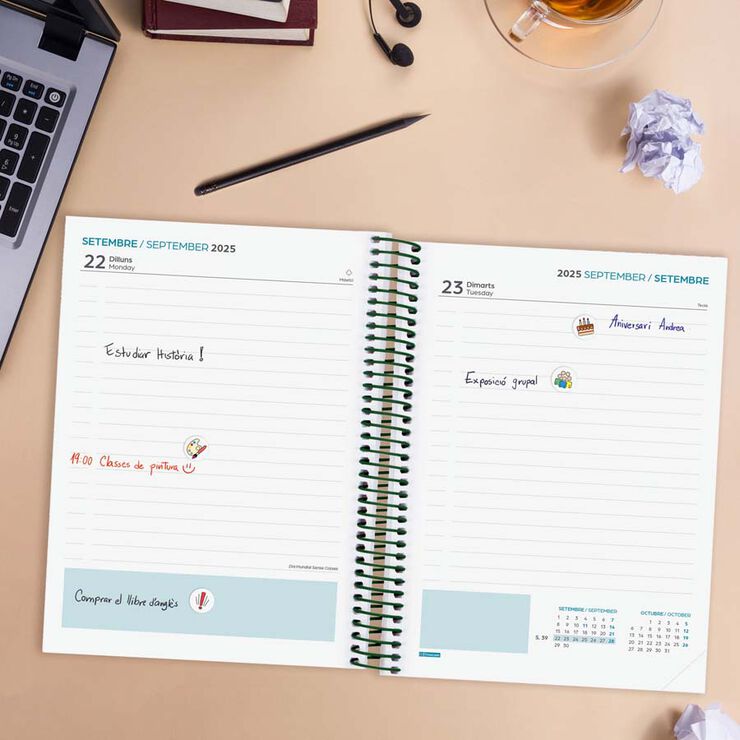 Agenda Finocam escolar Secundària 1/4 dia/pàg cat 2025-26 fiori