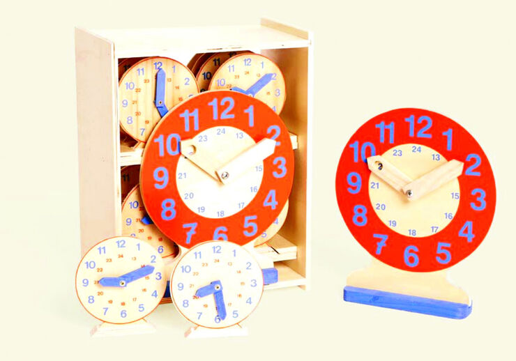 Caixa amb rellotges de fusta 21 unitats