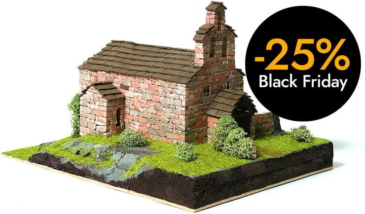 Maqueta Domus Kits Santa María de Cardet