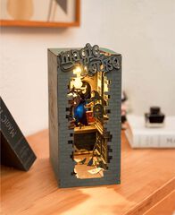 Maqueta Booklip Magic House