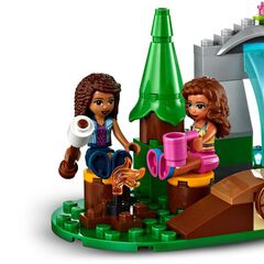 LEGO® Friends Bosque cascada 41677