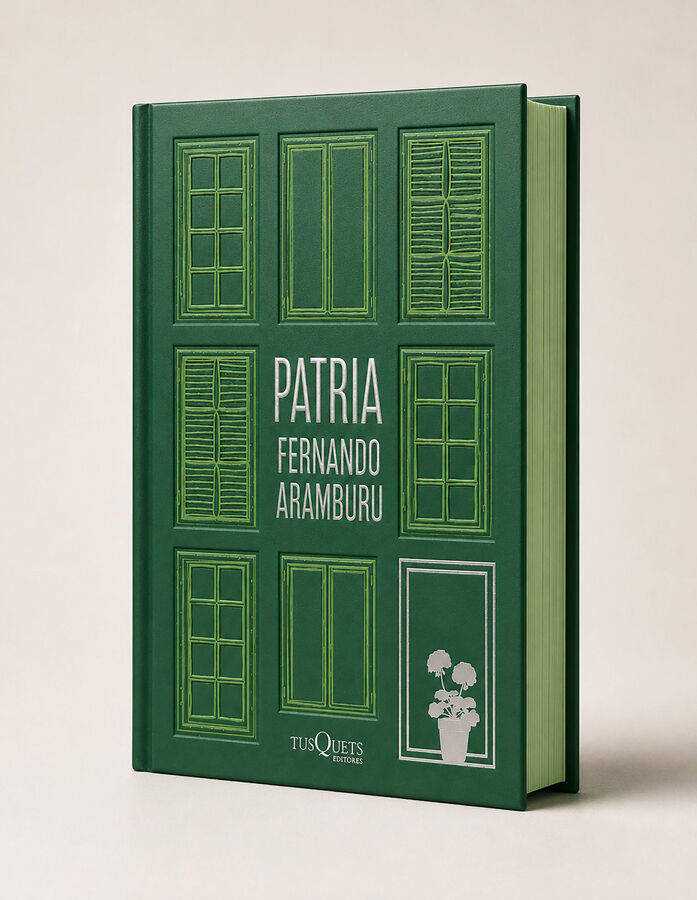 Patria (edici&oacute;n 10 aniversario con cantos tintados)