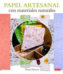 Papel artesanal con materiales naturales Papel artesanal con materiales naturales