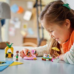 LEGO® Friends Fiesta en la Piscina con Flamenco y Unicornio 42658