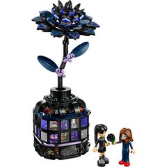 LEGO® Wednesday Dalia Negra 76784
