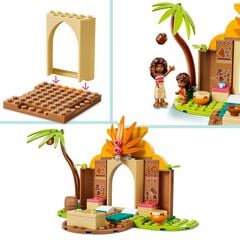 LEGO&reg; Disney Princess Casa de la Aldea y Barco 43282