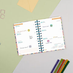 Agenda Escolar Cosmocart | 1/8 Setmana Vista, Castell&agrave; (2026-2027) &ndash; Melisa