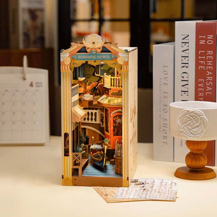 Maqueta Rolife Booklip Romantic Venice