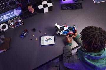 LEGO&reg; Technic Coche de Carreras BMW M4 GT3 EVO 42226