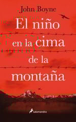 El niño en la cima de la montaña El niño en la cima de la montaña